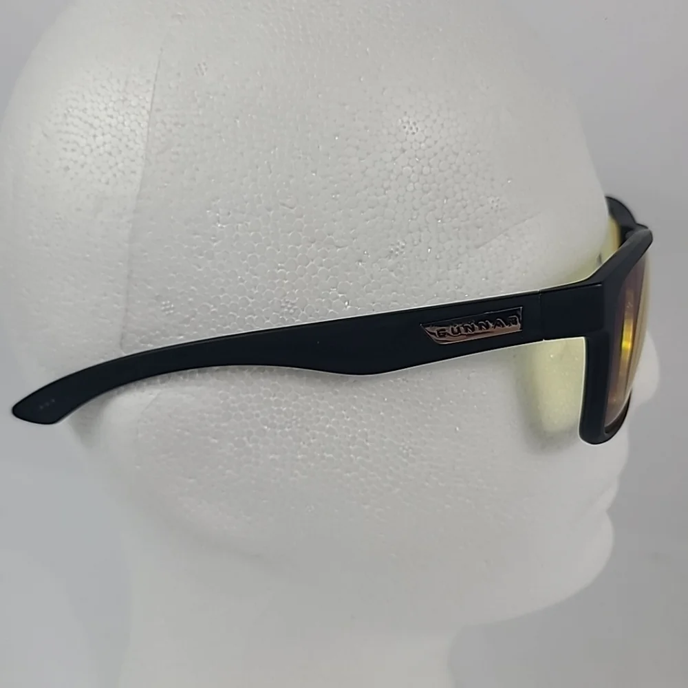 GUNNAR - Blue Light Glasses - Intercept - Onyx Frames - Clear Tinted Lens +3.00